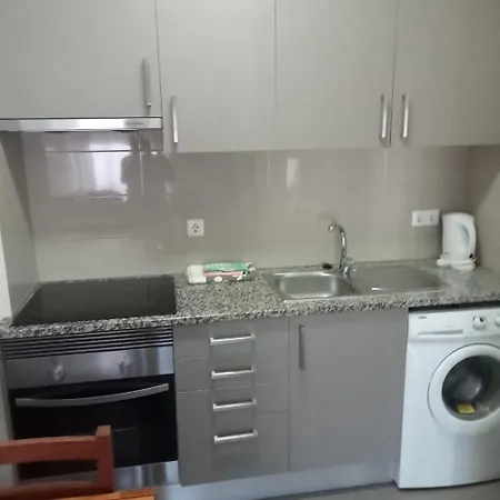 Turisticos Perola Da Rocha Ii *